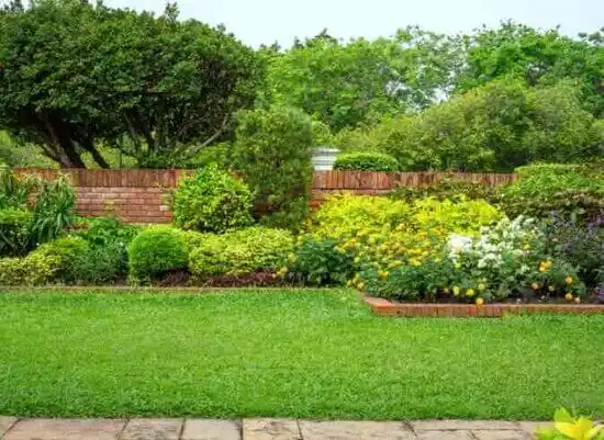 landscaping services Chesterland